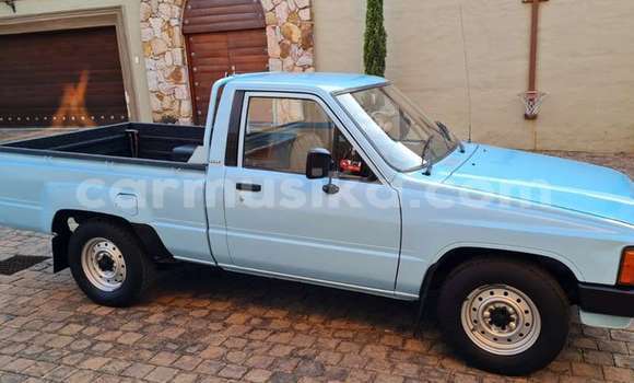 Nunua Ilio tumika Toyota Hilux Bluu Gari ndani ya Beitbridge nchini Matabeleland Kusini Nunua Ilio tumika Toyota Hilux Bluu Gari ndani ya Beitbridge nchini Matabeleland Kusini