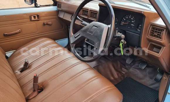 Nunua Ilio tumika Toyota Hilux Bluu Gari ndani ya Beitbridge nchini Matabeleland Kusini Nunua Ilio tumika Toyota Hilux Bluu Gari ndani ya Beitbridge nchini Matabeleland Kusini