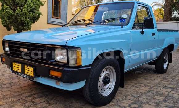 Nunua Ilio tumika Toyota Hilux Bluu Gari ndani ya Beitbridge nchini Matabeleland Kusini Nunua Ilio tumika Toyota Hilux Bluu Gari ndani ya Beitbridge nchini Matabeleland Kusini