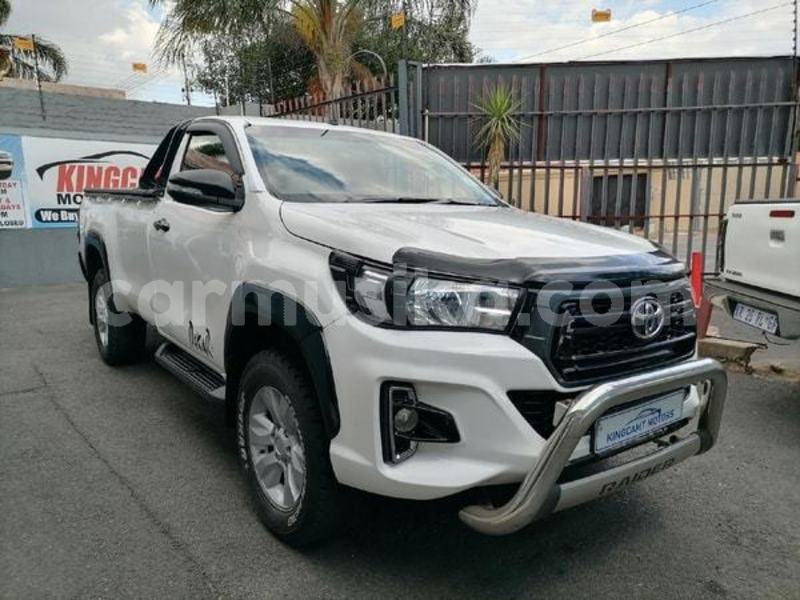 Big with watermark toyota hilux matabeleland south beitbridge 32576