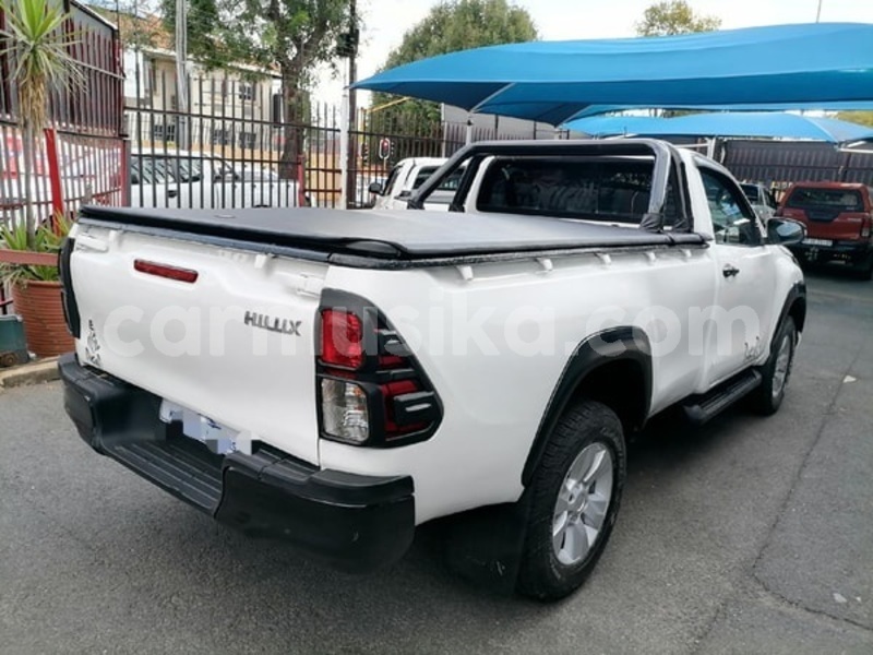 Big with watermark toyota hilux matabeleland south beitbridge 32576