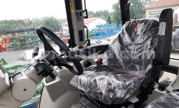 Acheter Occasion Voiture Tatra 77 Rouge à Beitbridge, Matabeleland South Acheter Occasion Voiture Tatra 77 Rouge à Beitbridge, Matabeleland South