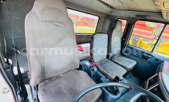 Buy Used Nissan UD White Truck in Beitbridge in Matabeleland South Buy Used Nissan UD White Truck in Beitbridge in Matabeleland South