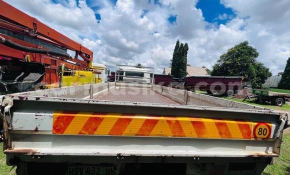 Buy Used Nissan UD White Truck in Beitbridge in Matabeleland South Buy Used Nissan UD White Truck in Beitbridge in Matabeleland South