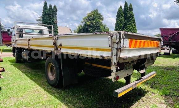 Buy Used Nissan UD White Truck in Beitbridge in Matabeleland South Buy Used Nissan UD White Truck in Beitbridge in Matabeleland South