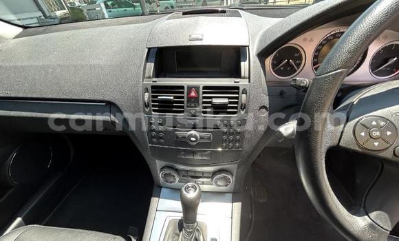 Buy Used Mercedes-Benz C-Classe Silver Car in Beitbridge in Matabeleland South Buy Used Mercedes-Benz C-Classe Silver Car in Beitbridge in Matabeleland South