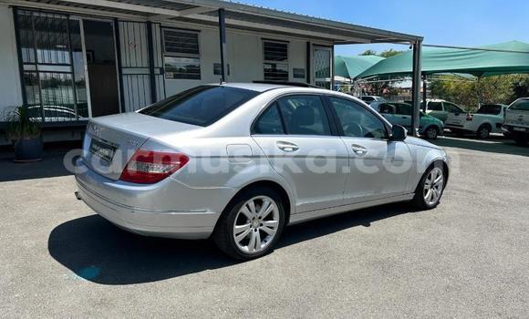Buy Used Mercedes-Benz C-Classe Silver Car in Beitbridge in Matabeleland South Buy Used Mercedes-Benz C-Classe Silver Car in Beitbridge in Matabeleland South