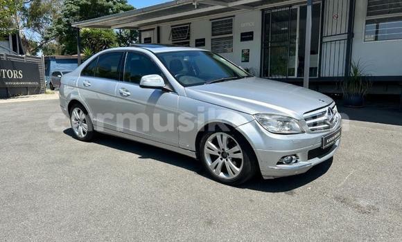 Buy Used Mercedes-Benz C-Classe Silver Car in Beitbridge in Matabeleland South Buy Used Mercedes-Benz C-Classe Silver Car in Beitbridge in Matabeleland South