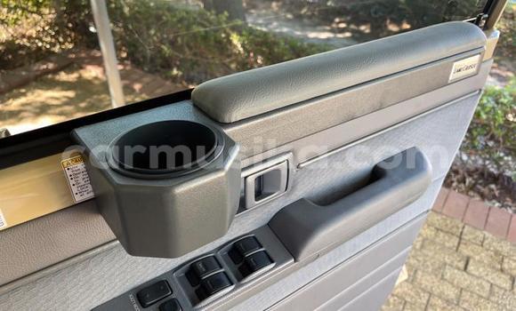 Nunua Ilio tumika Toyota Land Cruiser Nyeupe Gari ndani ya Beitbridge nchini Matabeleland Kusini Nunua Ilio tumika Toyota Land Cruiser Nyeupe Gari ndani ya Beitbridge nchini Matabeleland Kusini