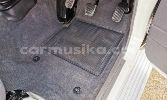 Tenga Tsaru Toyota Land Cruiser Chena Mota in Beitbridge in Matabeleland South Tenga Tsaru Toyota Land Cruiser Chena Mota in Beitbridge in Matabeleland South