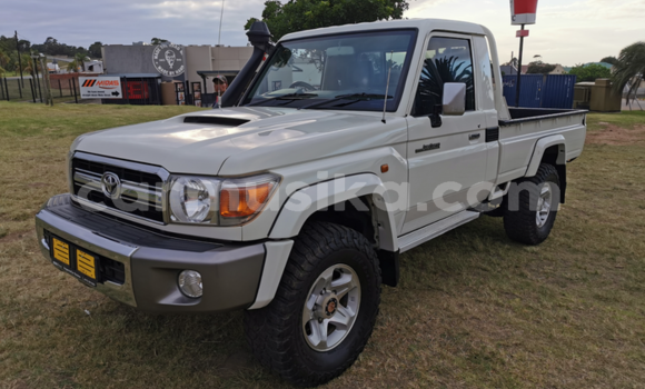 Tenga Tsaru Toyota Land Cruiser Chena Mota in Beitbridge in Matabeleland South Tenga Tsaru Toyota Land Cruiser Chena Mota in Beitbridge in Matabeleland South