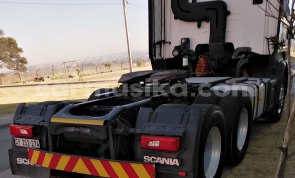 Acheter Occasion Utilitaire Scania R420 Blanc à Bulawayo, Bulawayo Acheter Occasion Utilitaire Scania R420 Blanc à Bulawayo, Bulawayo