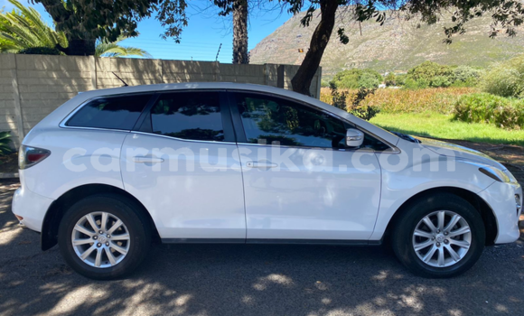 Acheter Occasion Voiture Mazda CX–7 Blanc à Beitbridge, Matabeleland South Acheter Occasion Voiture Mazda CX–7 Blanc à Beitbridge, Matabeleland South