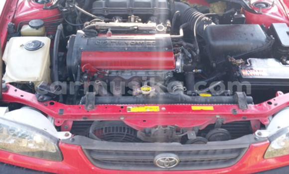 Acheter Occasion Voiture Toyota Corolla Rouge à Beitbridge, Matabeleland South Acheter Occasion Voiture Toyota Corolla Rouge à Beitbridge, Matabeleland South