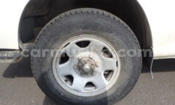 Acheter Occasion Voiture Toyota Hiace Blanc à Beitbridge, Matabeleland South Acheter Occasion Voiture Toyota Hiace Blanc à Beitbridge, Matabeleland South