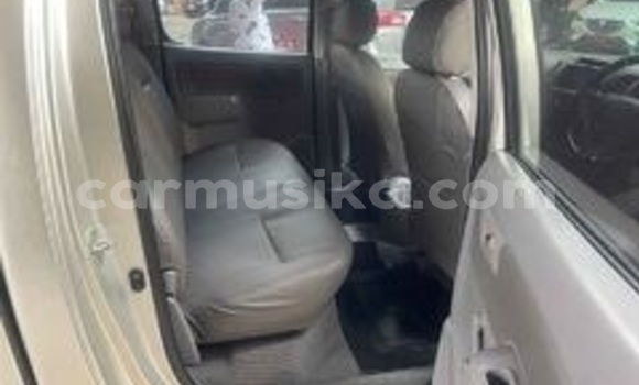 Acheter Occasion Voiture Toyota Hilux Beige à Beitbridge, Matabeleland South Acheter Occasion Voiture Toyota Hilux Beige à Beitbridge, Matabeleland South