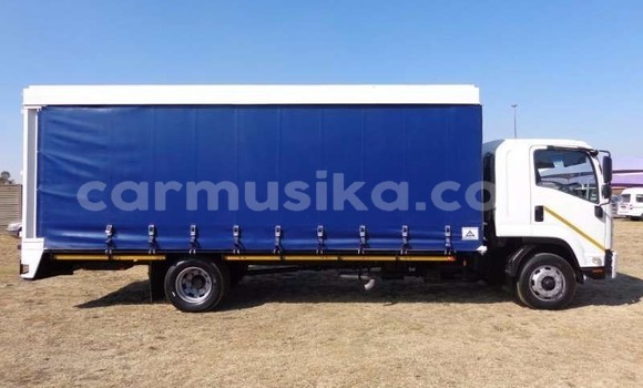 Acheter Occasion Utilitaire Isuzu FTR 850 Blanc à Beitbridge, Matabeleland South Acheter Occasion Utilitaire Isuzu FTR 850 Blanc à Beitbridge, Matabeleland South