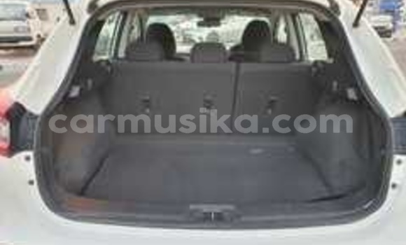 Acheter Occasion Voiture Nissan Qashqai Blanc à Beitbridge, Matabeleland South Acheter Occasion Voiture Nissan Qashqai Blanc à Beitbridge, Matabeleland South