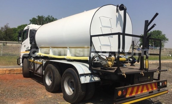 Tenga Tsaru Nissan UD Chena Rori in Beitbridge in Matabeleland South Tenga Tsaru Nissan UD Chena Rori in Beitbridge in Matabeleland South