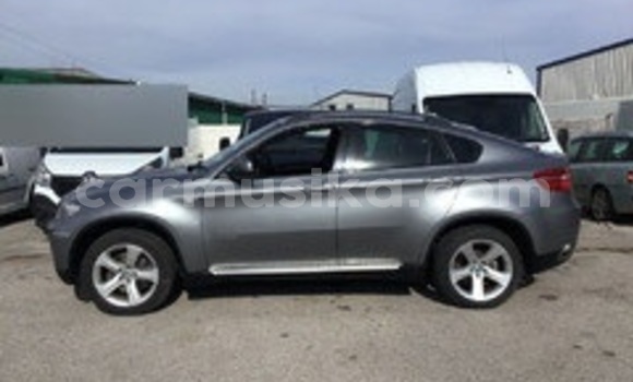 Acheter Occasion Voiture BMW X6 Beige à Beitbridge, Matabeleland South Acheter Occasion Voiture BMW X6 Beige à Beitbridge, Matabeleland South