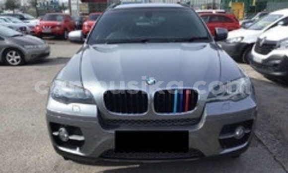 Acheter Occasion Voiture BMW X6 Beige à Beitbridge, Matabeleland South Acheter Occasion Voiture BMW X6 Beige à Beitbridge, Matabeleland South