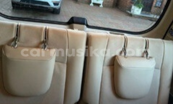 Acheter Occasion Voiture Toyota Land Cruiser Prado Rouge à Beitbridge, Matabeleland South Acheter Occasion Voiture Toyota Land Cruiser Prado Rouge à Beitbridge, Matabeleland South