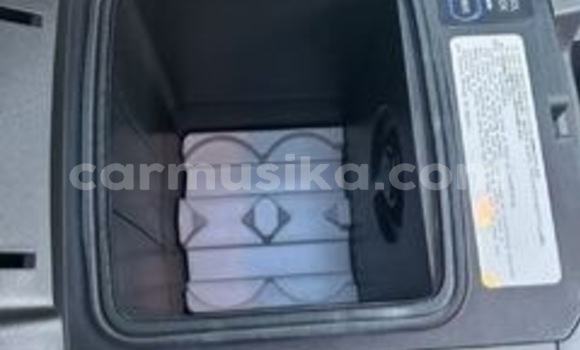 Acheter Occasion Voiture Toyota Land Cruiser Prado Rouge à Beitbridge, Matabeleland South Acheter Occasion Voiture Toyota Land Cruiser Prado Rouge à Beitbridge, Matabeleland South