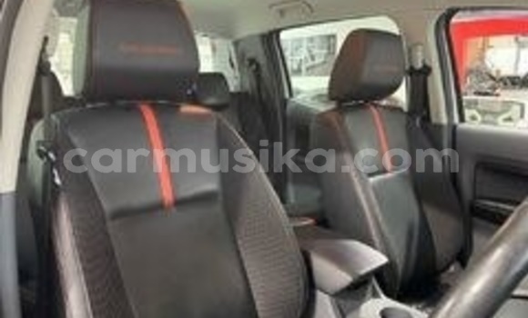 Acheter Occasion Voiture Ford Ranger Blanc à Beitbridge, Matabeleland South Acheter Occasion Voiture Ford Ranger Blanc à Beitbridge, Matabeleland South