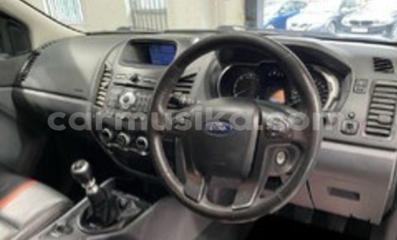 Acheter Occasion Voiture Ford Ranger Blanc à Beitbridge, Matabeleland South Acheter Occasion Voiture Ford Ranger Blanc à Beitbridge, Matabeleland South