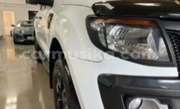 Acheter Occasion Voiture Ford Ranger Blanc à Beitbridge, Matabeleland South Acheter Occasion Voiture Ford Ranger Blanc à Beitbridge, Matabeleland South