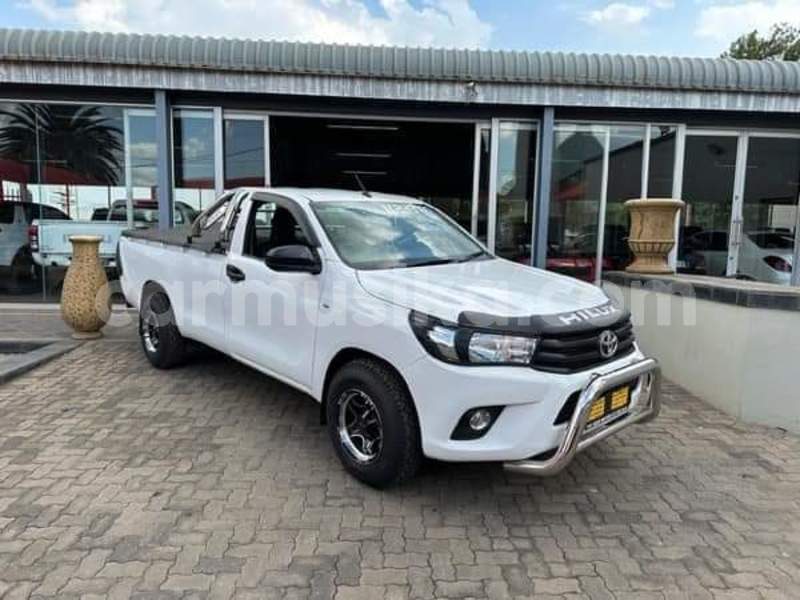 Big with watermark toyota hilux matabeleland south beitbridge 32616