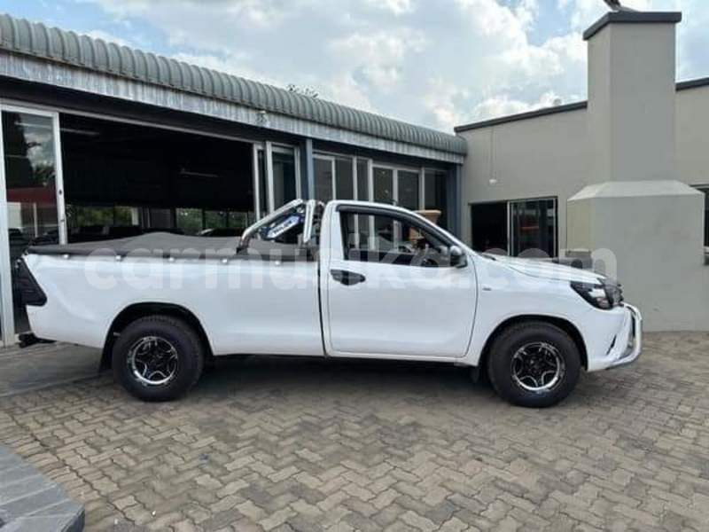 Big with watermark toyota hilux matabeleland south beitbridge 32616