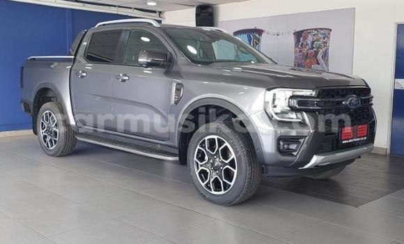 Tenga Tsaru Ford Ranger Sirivha Mota in Beitbridge in Matabeleland South