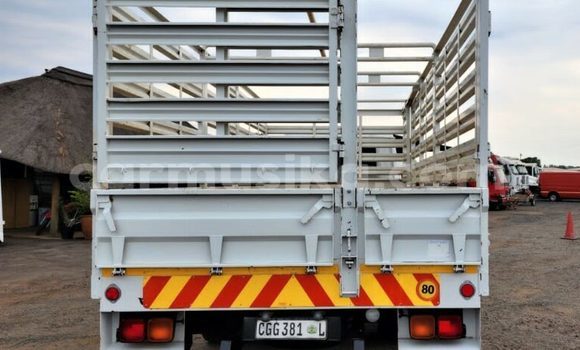 Tenga Tsaru Nissan UD Chena Rori in Beitbridge in Matabeleland South Tenga Tsaru Nissan UD Chena Rori in Beitbridge in Matabeleland South