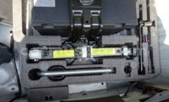 Acheter Occasion Voiture Audi A4 Gris à Beitbridge, Matabeleland South Acheter Occasion Voiture Audi A4 Gris à Beitbridge, Matabeleland South