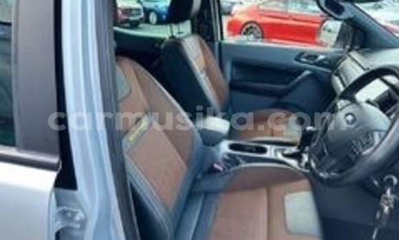 Acheter Occasion Voiture Ford Ranger Gris à Beitbridge, Matabeleland South Acheter Occasion Voiture Ford Ranger Gris à Beitbridge, Matabeleland South