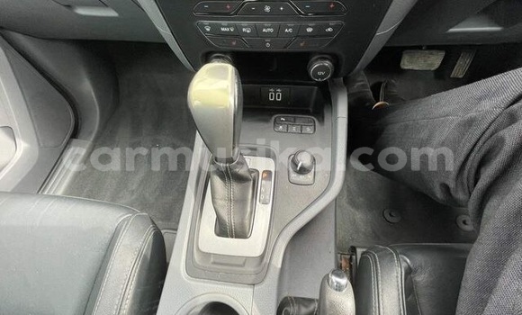 Nunua Ilio tumika Ford Ranger Nyekundu Gari ndani ya Beitbridge nchini Matabeleland Kusini Nunua Ilio tumika Ford Ranger Nyekundu Gari ndani ya Beitbridge nchini Matabeleland Kusini