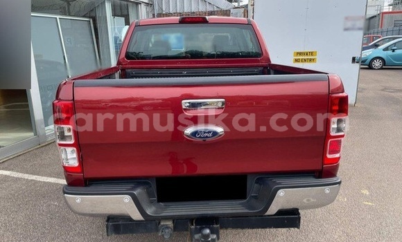 Nunua Ilio tumika Ford Ranger Nyekundu Gari ndani ya Beitbridge nchini Matabeleland Kusini Nunua Ilio tumika Ford Ranger Nyekundu Gari ndani ya Beitbridge nchini Matabeleland Kusini