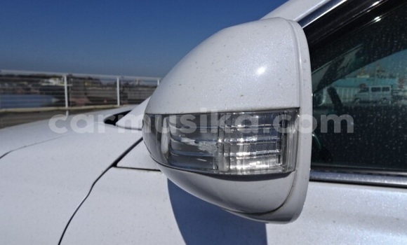 Acheter Occasion Voiture Toyota Mark X Blanc à Beitbridge, Matabeleland South Acheter Occasion Voiture Toyota Mark X Blanc à Beitbridge, Matabeleland South