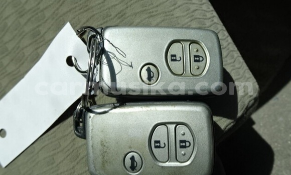 Acheter Occasion Voiture Toyota Mark X Blanc à Beitbridge, Matabeleland South Acheter Occasion Voiture Toyota Mark X Blanc à Beitbridge, Matabeleland South