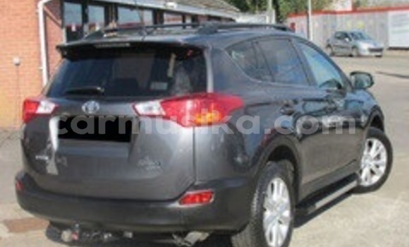 Acheter Occasion Voiture Toyota RAV4 Beige à Beitbridge, Matabeleland South Acheter Occasion Voiture Toyota RAV4 Beige à Beitbridge, Matabeleland South