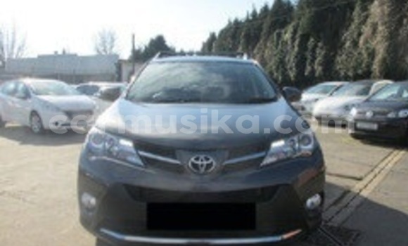 Acheter Occasion Voiture Toyota RAV4 Beige à Beitbridge, Matabeleland South Acheter Occasion Voiture Toyota RAV4 Beige à Beitbridge, Matabeleland South