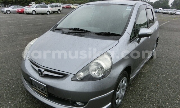 Buy Used Honda Fit Silver Car in Beitbridge in Matabeleland South