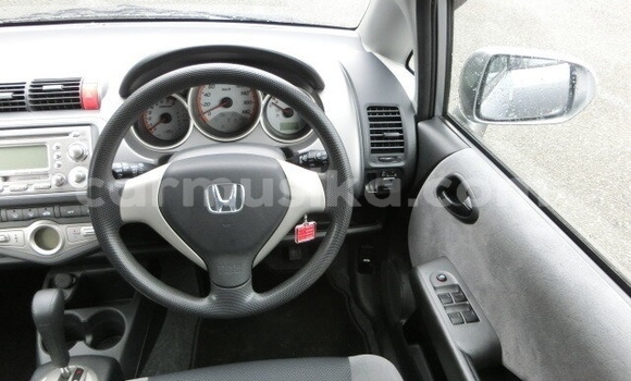 Nunua Ilio tumika Honda Fit Fedha Gari ndani ya Beitbridge nchini Matabeleland Kusini Nunua Ilio tumika Honda Fit Fedha Gari ndani ya Beitbridge nchini Matabeleland Kusini