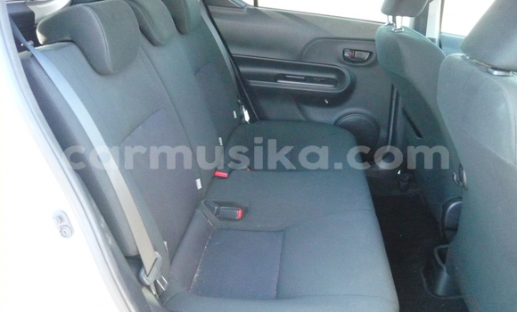 Tenga Tsaru Toyota Aqua Sirivha Mota in Beitbridge in Matabeleland South Tenga Tsaru Toyota Aqua Sirivha Mota in Beitbridge in Matabeleland South