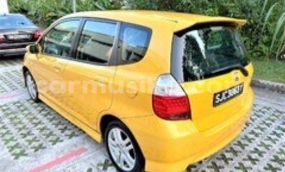 Acheter Occasion Voiture Honda Jazz Autre à Beitbridge, Matabeleland South Acheter Occasion Voiture Honda Jazz Autre à Beitbridge, Matabeleland South