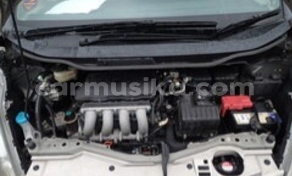 Acheter Occasion Voiture Honda Fit Beige à Beitbridge, Matabeleland South Acheter Occasion Voiture Honda Fit Beige à Beitbridge, Matabeleland South