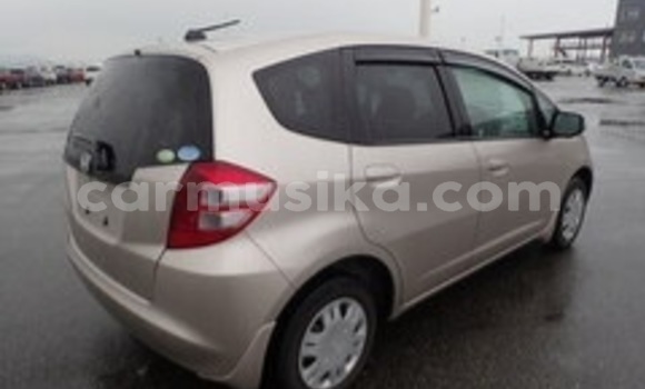 Acheter Occasion Voiture Honda Fit Beige à Beitbridge, Matabeleland South Acheter Occasion Voiture Honda Fit Beige à Beitbridge, Matabeleland South