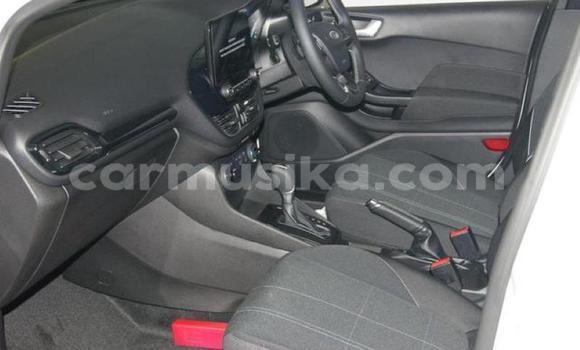 Buy Used Ford Fiesta White Car in Beitbridge in Matabeleland South Buy Used Ford Fiesta White Car in Beitbridge in Matabeleland South