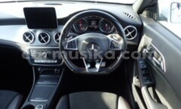 Tenga Tsaru Mercedes-Benz C180 COUPE Chena Mota in Beitbridge in Matabeleland South Tenga Tsaru Mercedes-Benz C180 COUPE Chena Mota in Beitbridge in Matabeleland South